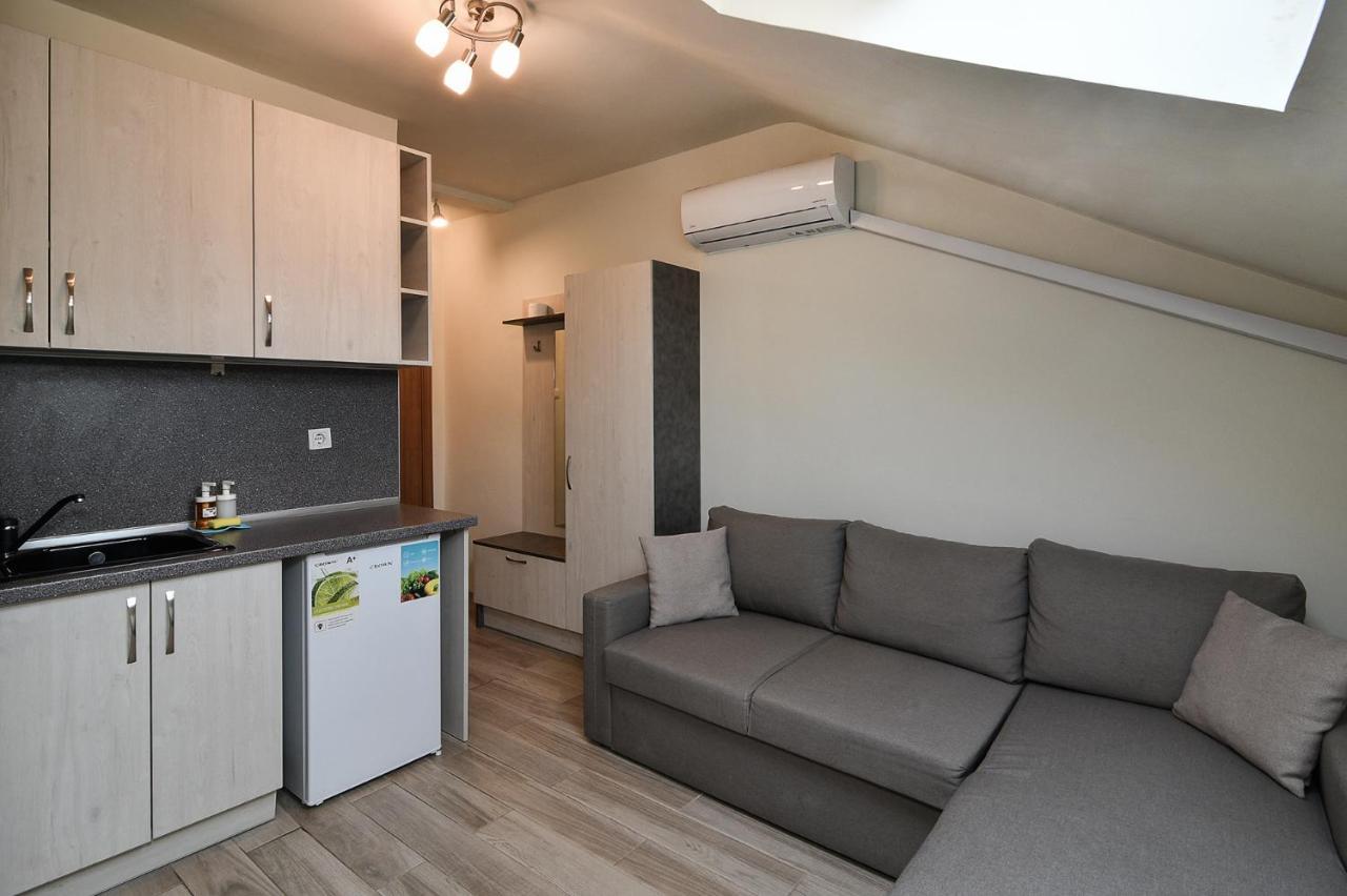 Small Studio On Budget In The Heart Of City Warna Exterior foto